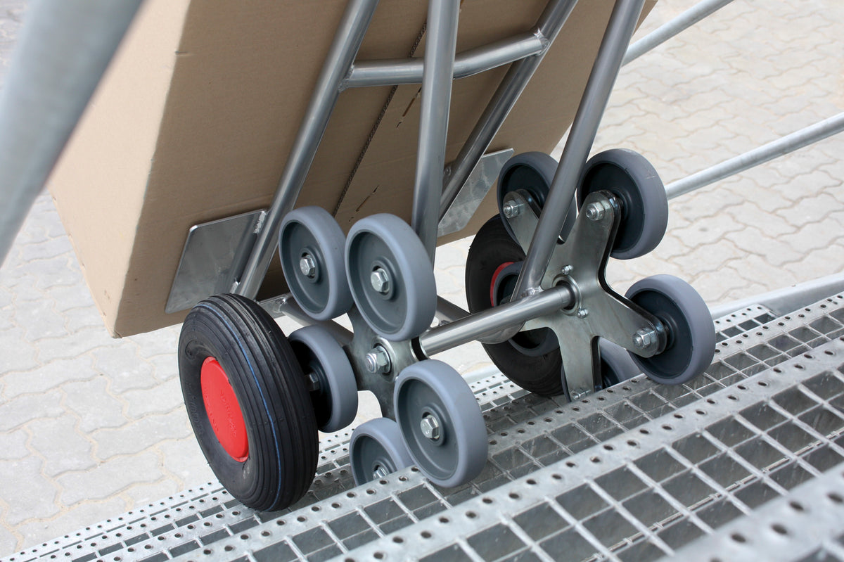 VARIOfit ap-1301 Aluminium Treppenkarre mit zwei fünfarmigen Radsternen